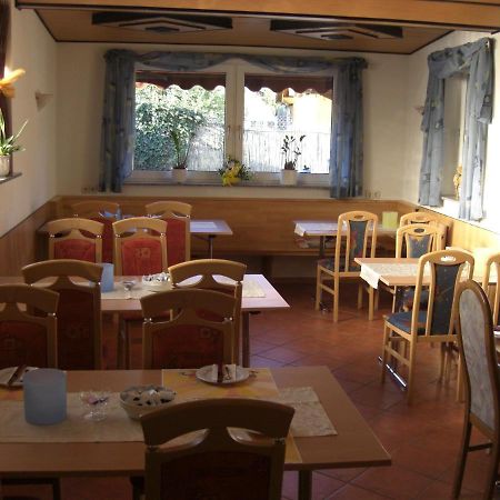 Gastehaus Stramka Hotel Rust Bagian luar foto